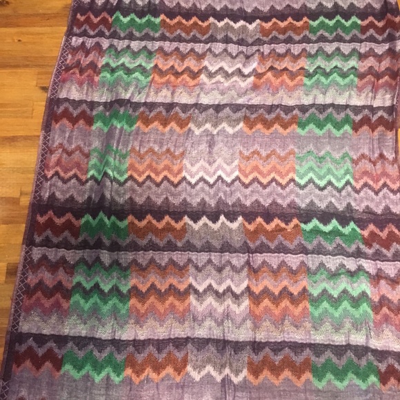 Women’s colorful scarf - Picture 3 of 8